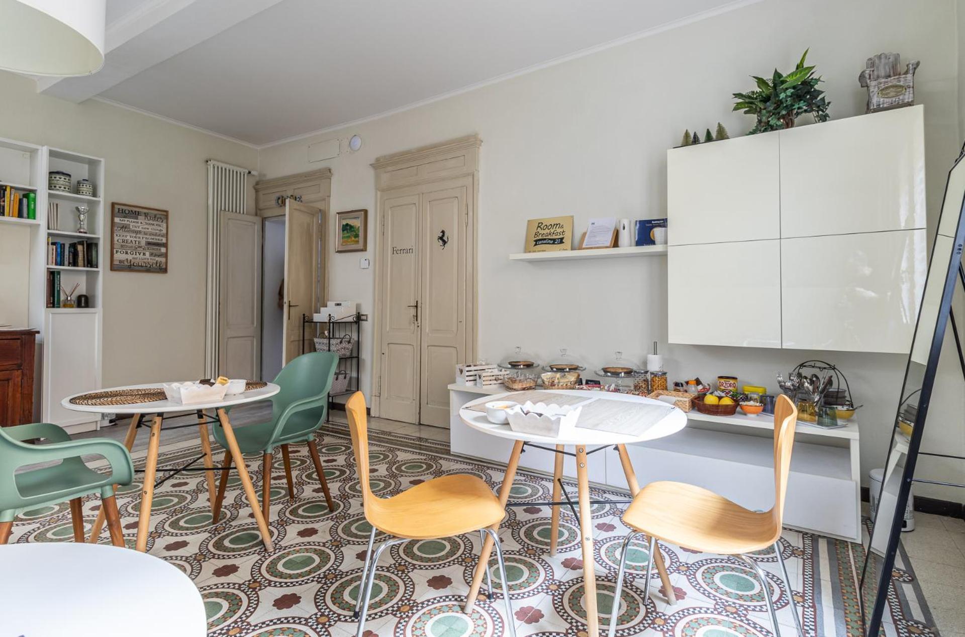 Room & Breakfast Canalino 21 Modena Luaran gambar