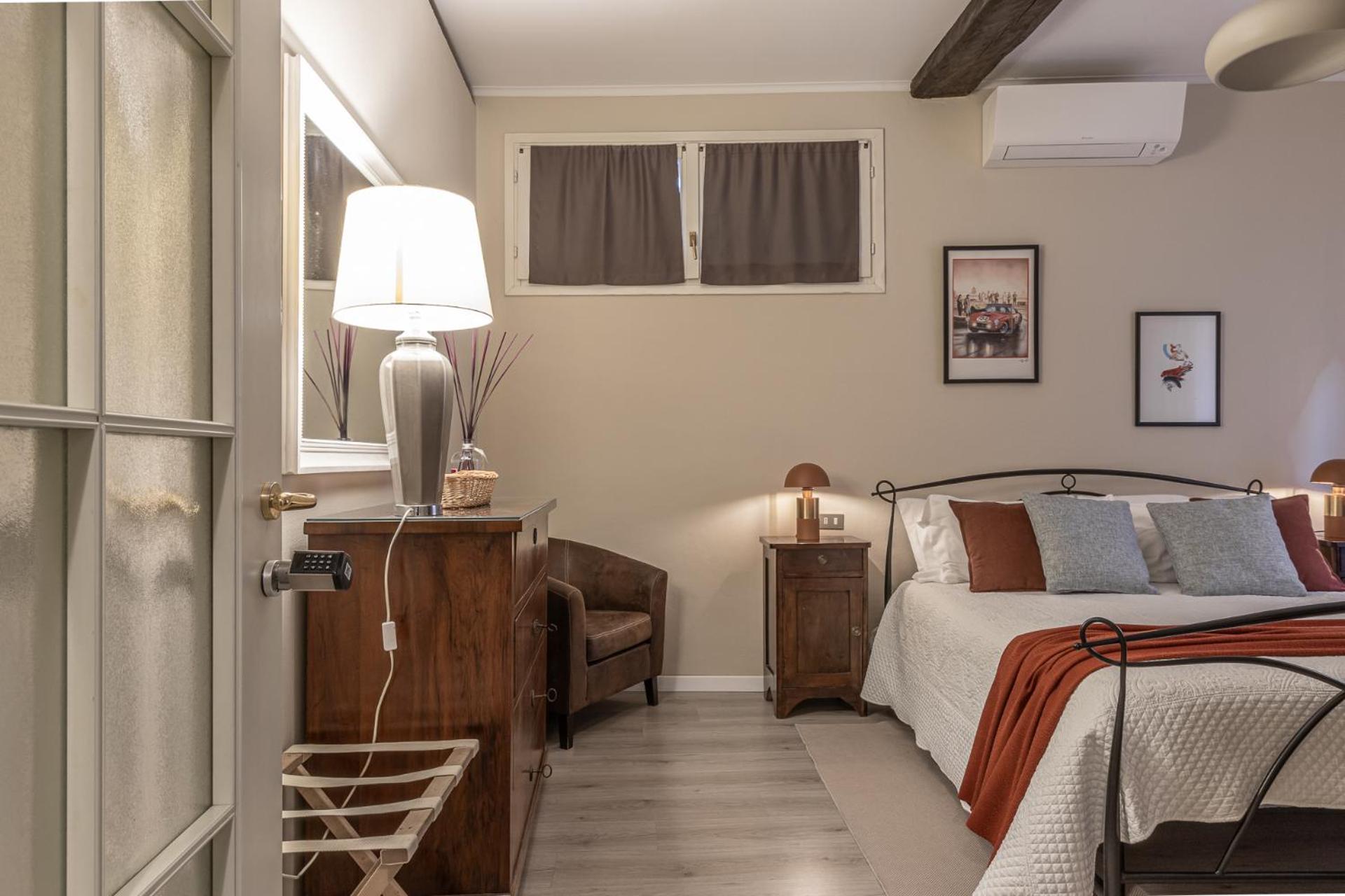 Room & Breakfast Canalino 21 Modena Luaran gambar